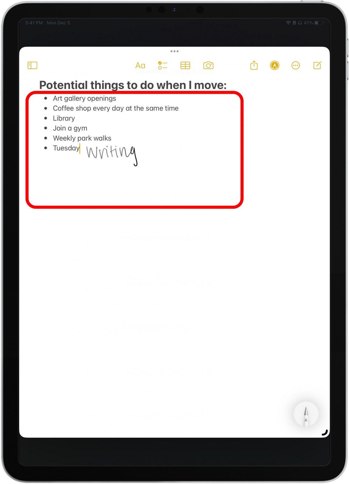 Voici à quoi ressemble l'écriture avec le Scribble Pen dans l'application Notes :