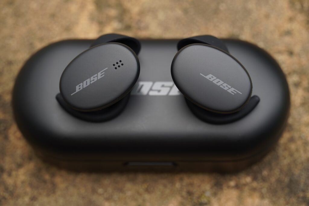 Microphone sur les écouteurs Bose Sports