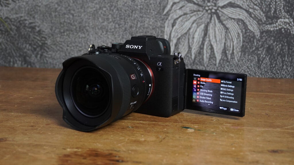 sony a7 iv avant avec écran