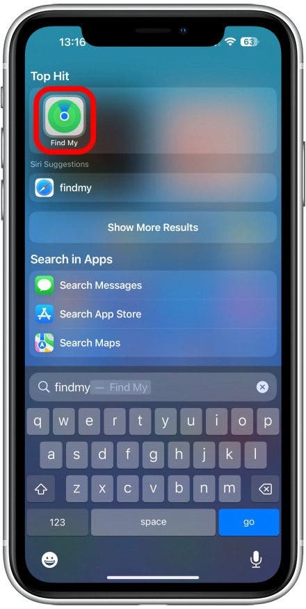 Ouvrez FindMy sur votre iPhone.