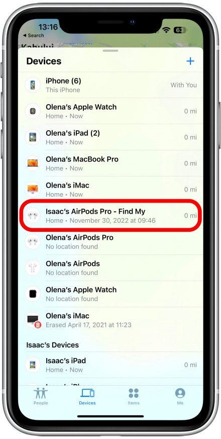 Sélectionnez les AirPods que vous souhaitez trouver