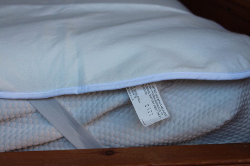 Sous-couverture chauffante antibactérienne Dreamland (9)
