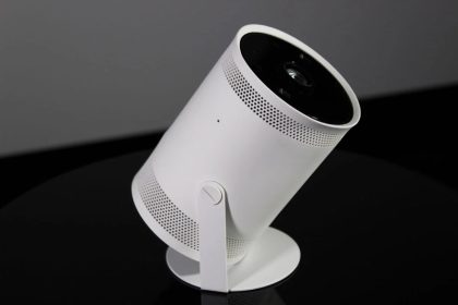 Samsung Freestyle 2023 vs Freestyle quoi de neuf et
