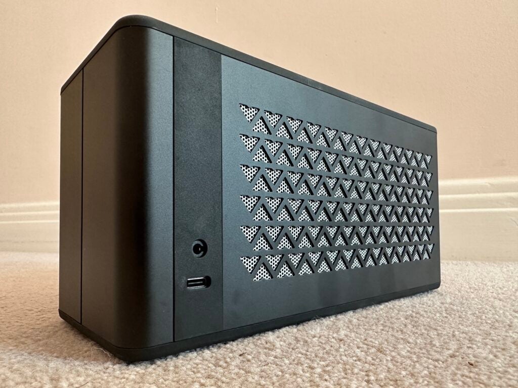 Victrola Music Edition 2 au sol