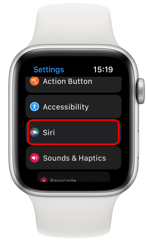 Faites défiler vers le bas et appuyez sur Siri.