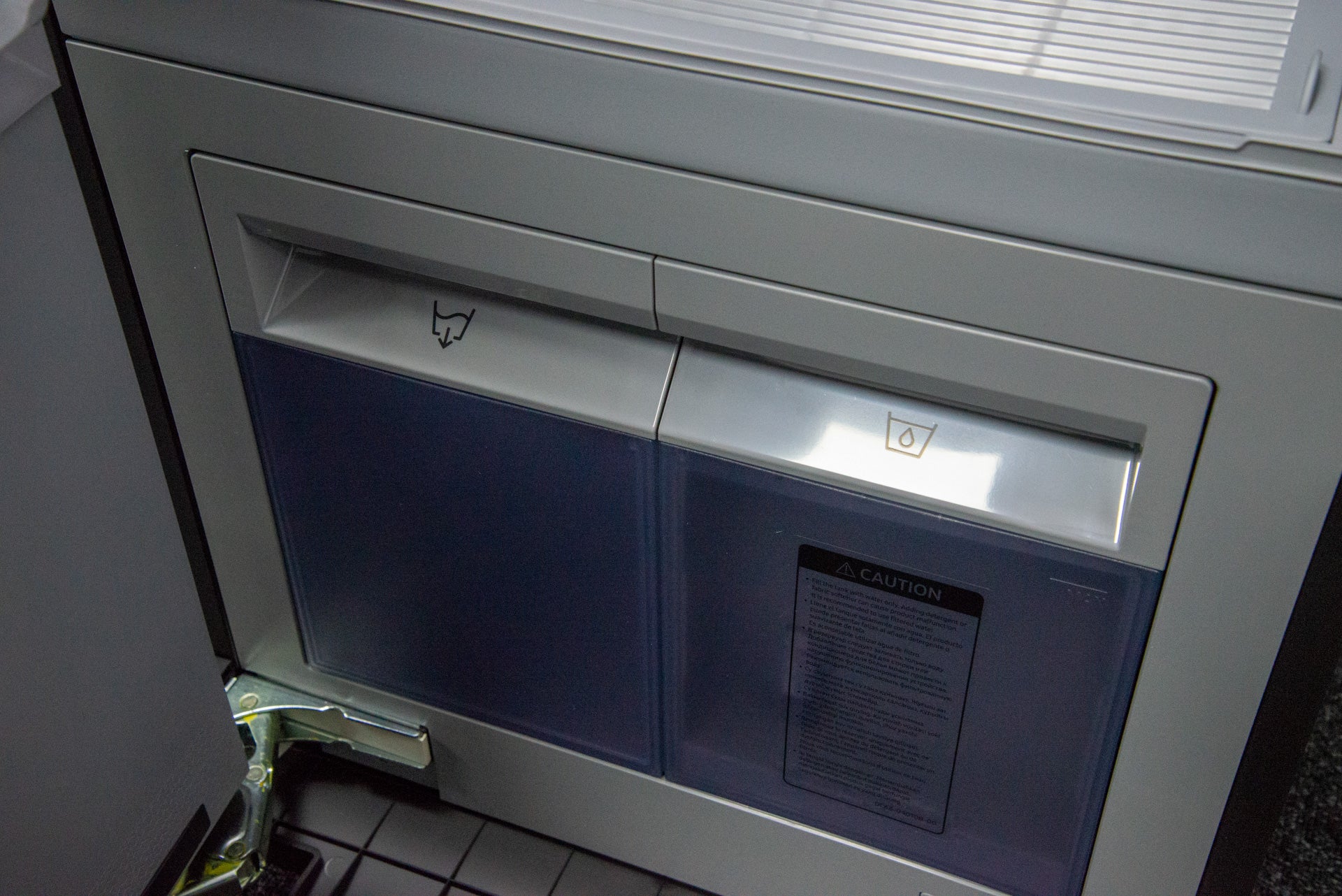 Réservoirs d'eau Samsung AirDresser sur mesure