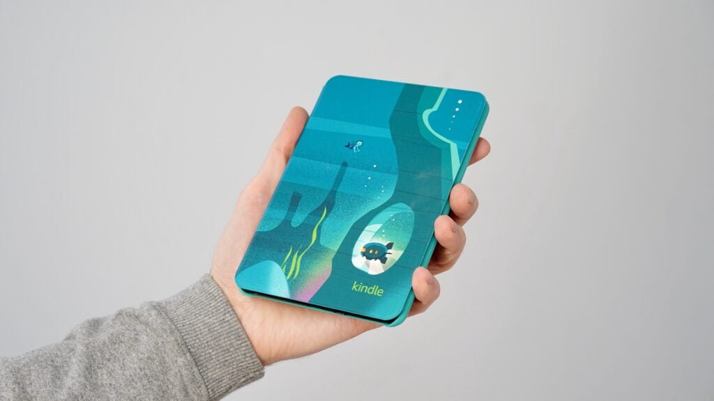 Amazon Kindle Kids (2022) en main