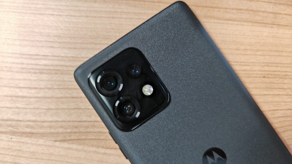 Motorola Edge 40 Pro 3