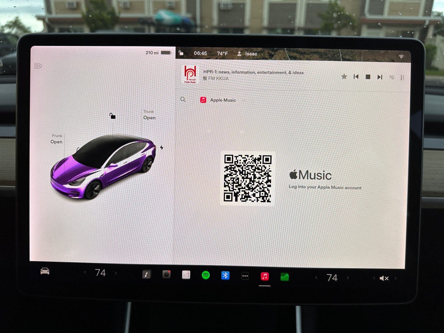 Vous verrez un code de numérisation Apple Music ou un code QR.