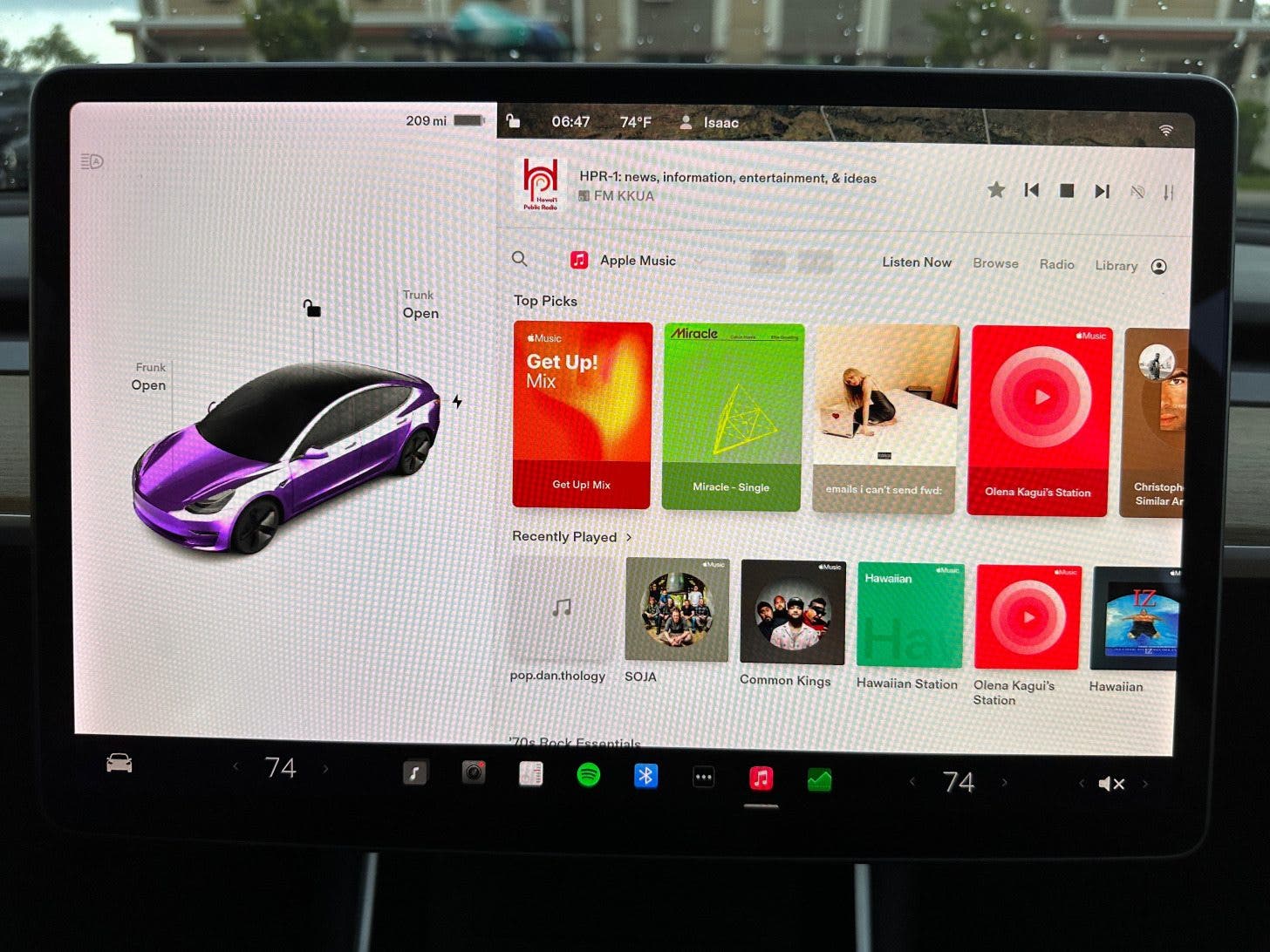 Vous aurez désormais accès à Apple Music sur votre Tesla !