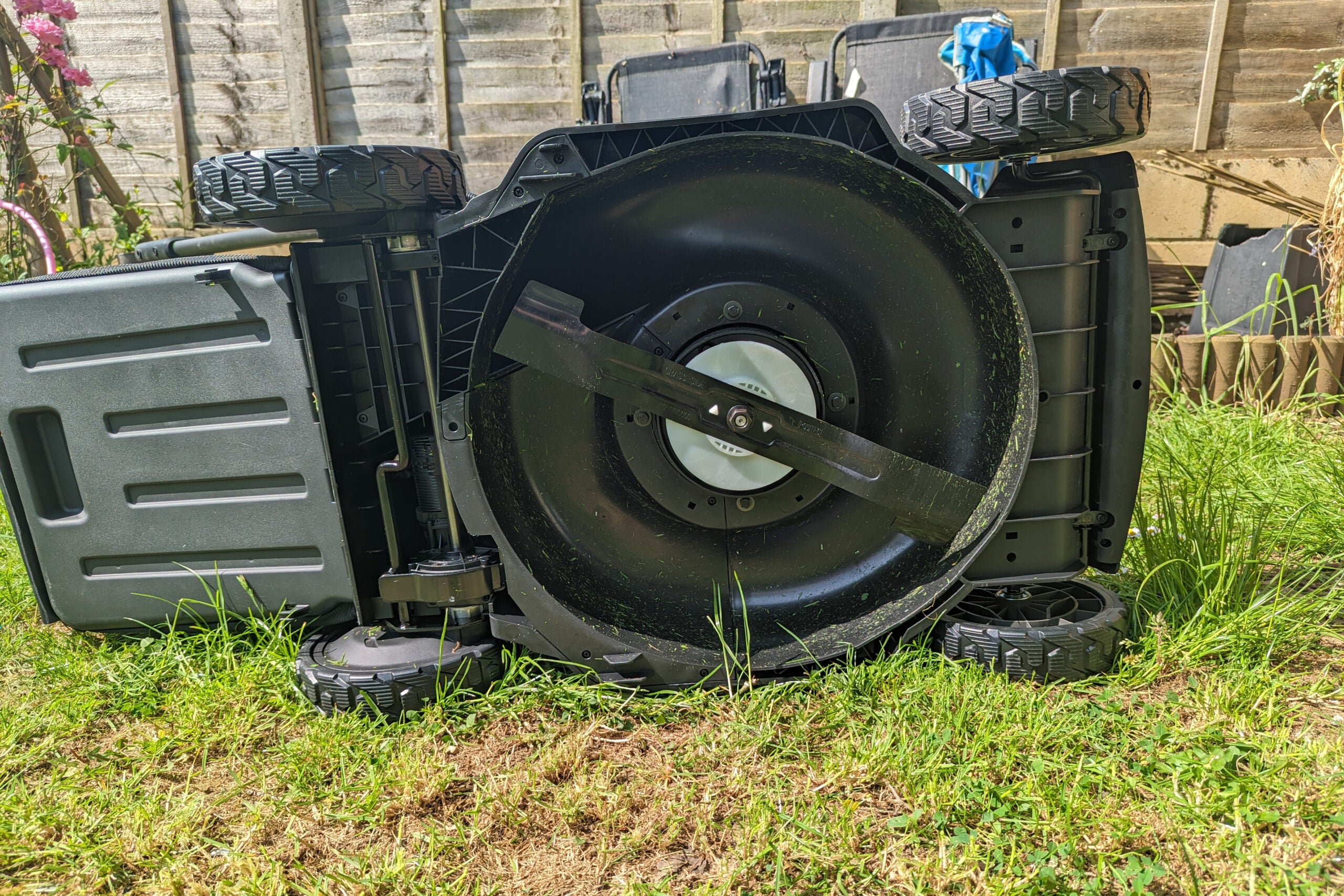 Tondeuse autotractée Kress 60V Max 46cm lame KG757E.9