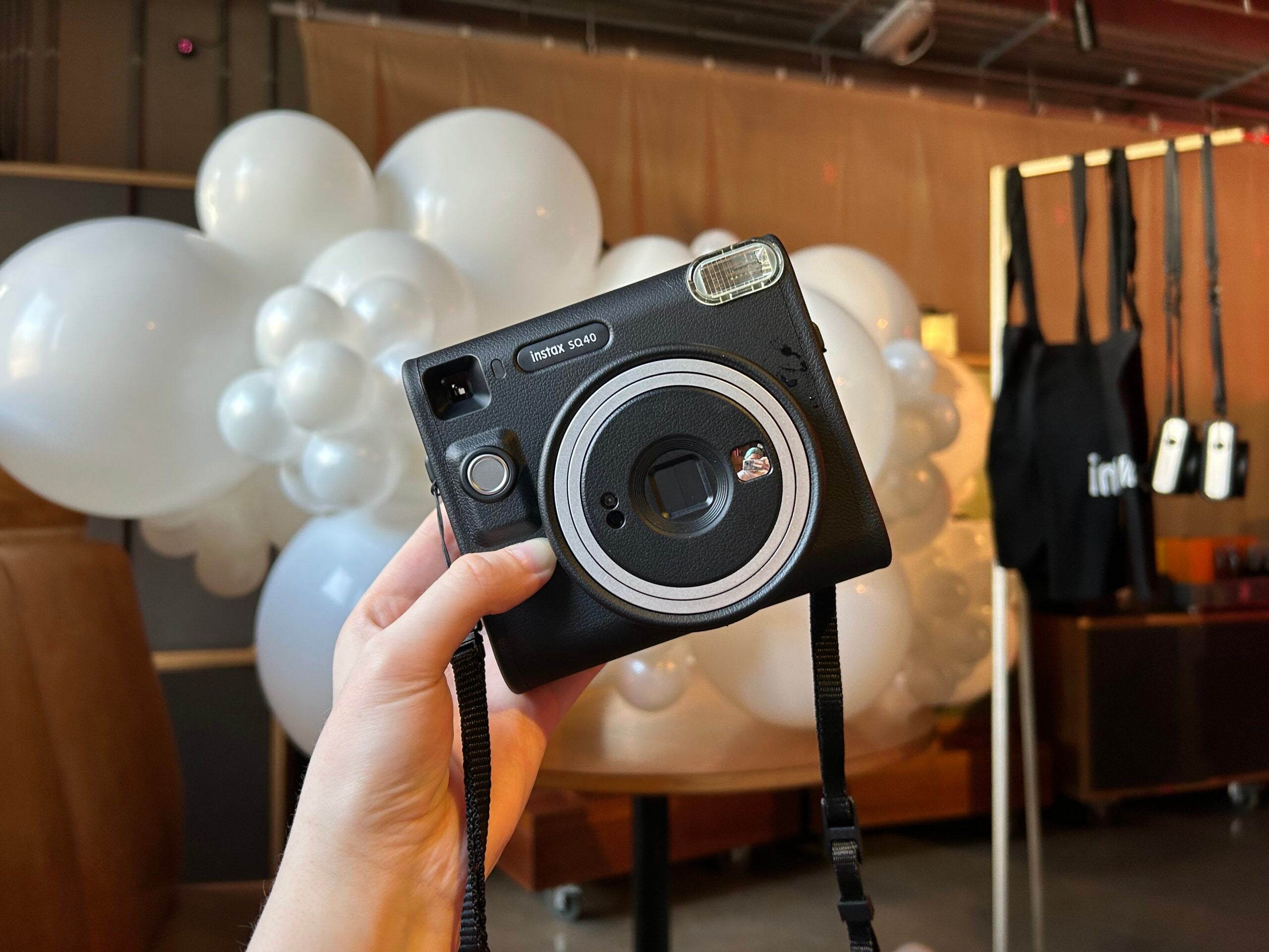 1687801689 Test du Fujifilm Instax Square SQ40
