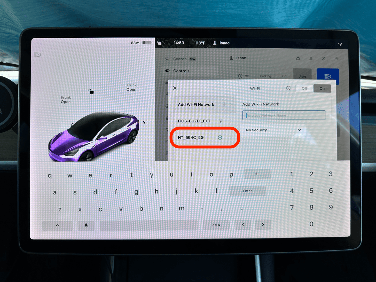 Sélectionnez votre réseau Wi-Fi et entrez votre mot de passe pour vous connecter.