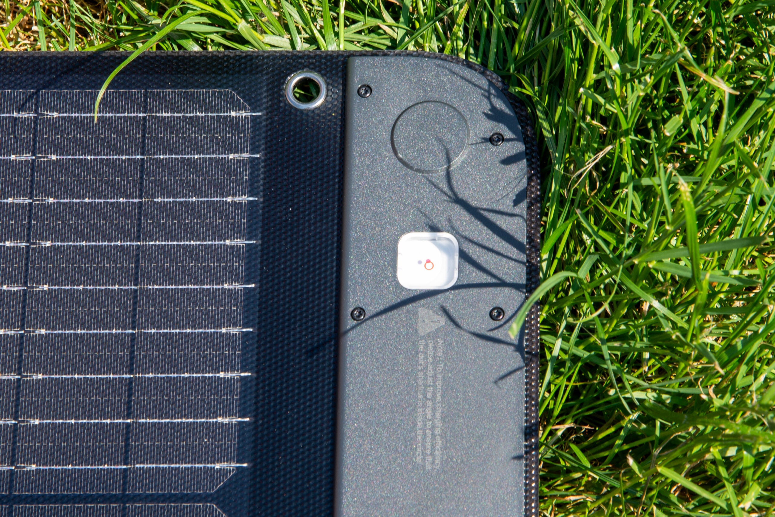 Indicateur d'alignement de panneaux solaires UGreen PowerRoam GS1200