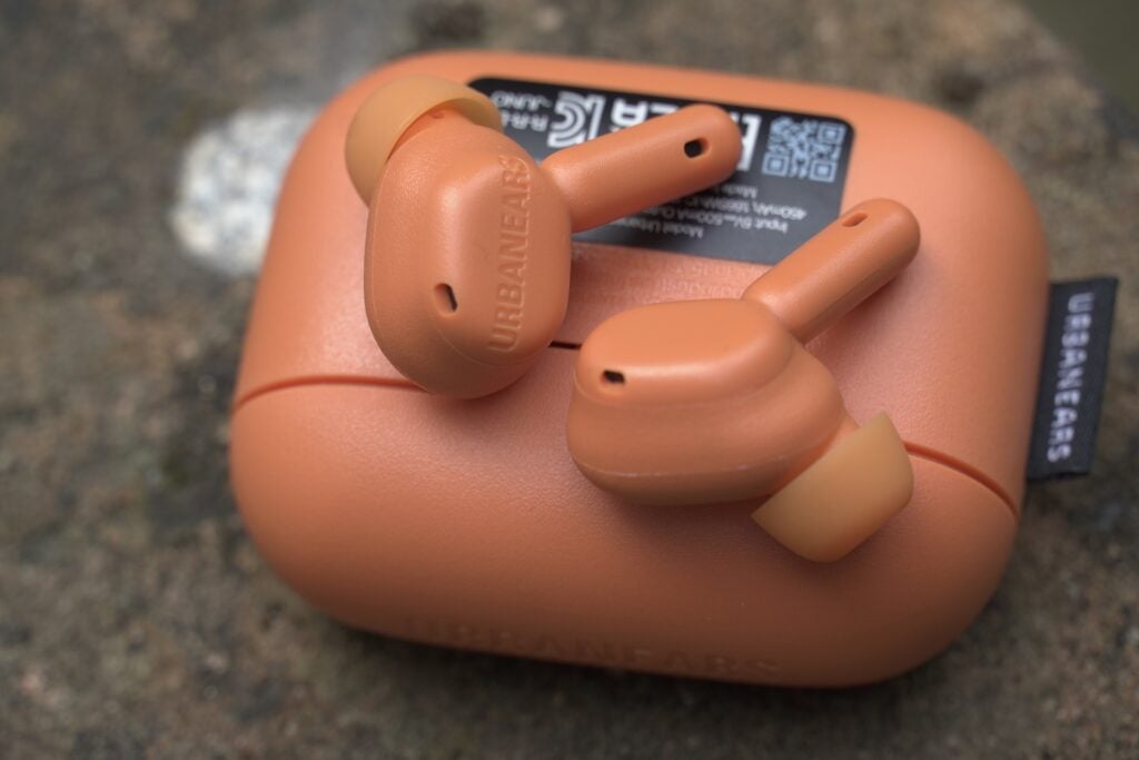 Urbanears Juno sur le dessus du boîtier