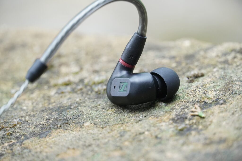 Sennheiser IE 200 écouteur droit