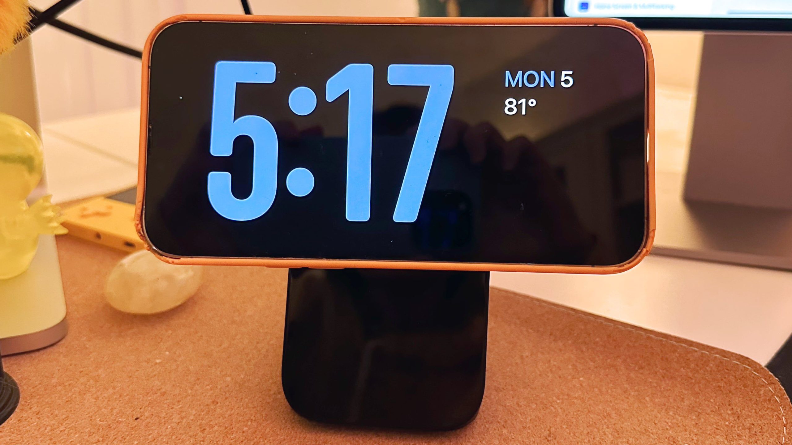 1691731473 Comment personnaliser les widgets en mode veille scaled