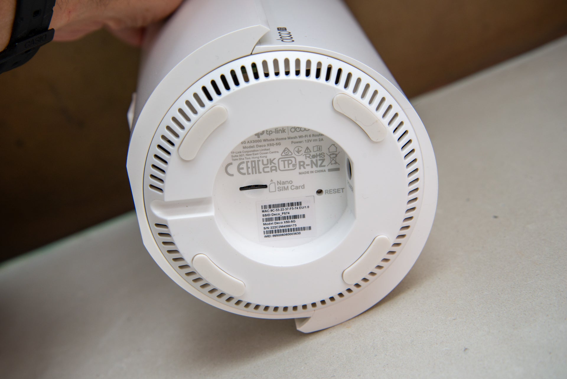 Emplacement SIM TP-Link Deco X50-5G