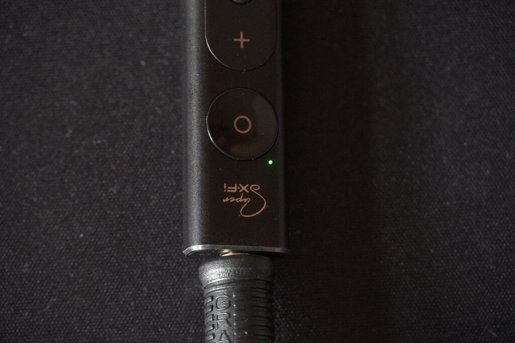 Creative Sound Blaster X1 Super X-Fi actif