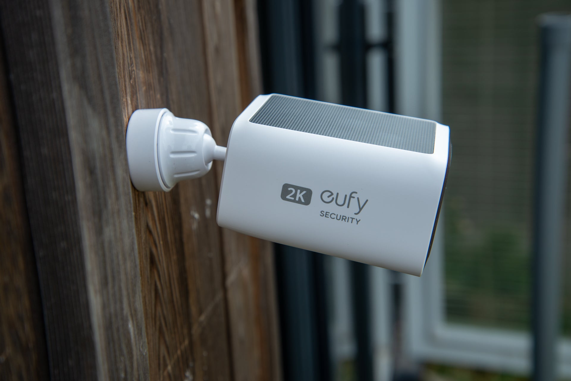 Eufy S220 SoloCam installé