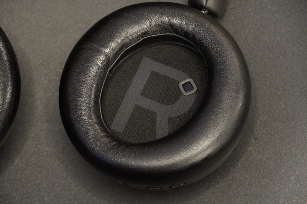 Capteur d'usure des oreillettes Philips Fidelio L4