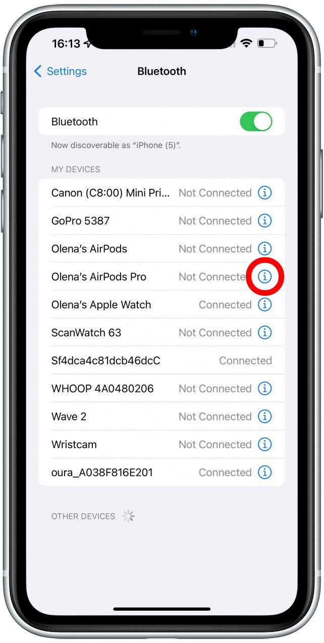 À côté de vos AirPod, appuyez sur l'icône i - comment réinitialiser l'Airpod Pro