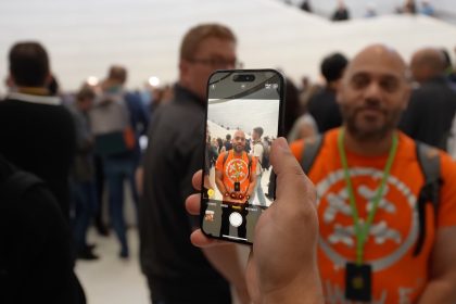 1695888884 iPhone 15 Comment transformer des photos en portraits apres