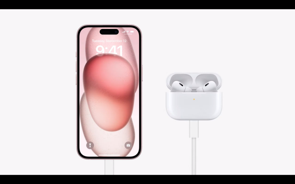 Apple iPhone 15 avec AirPods Por 2 améliorés