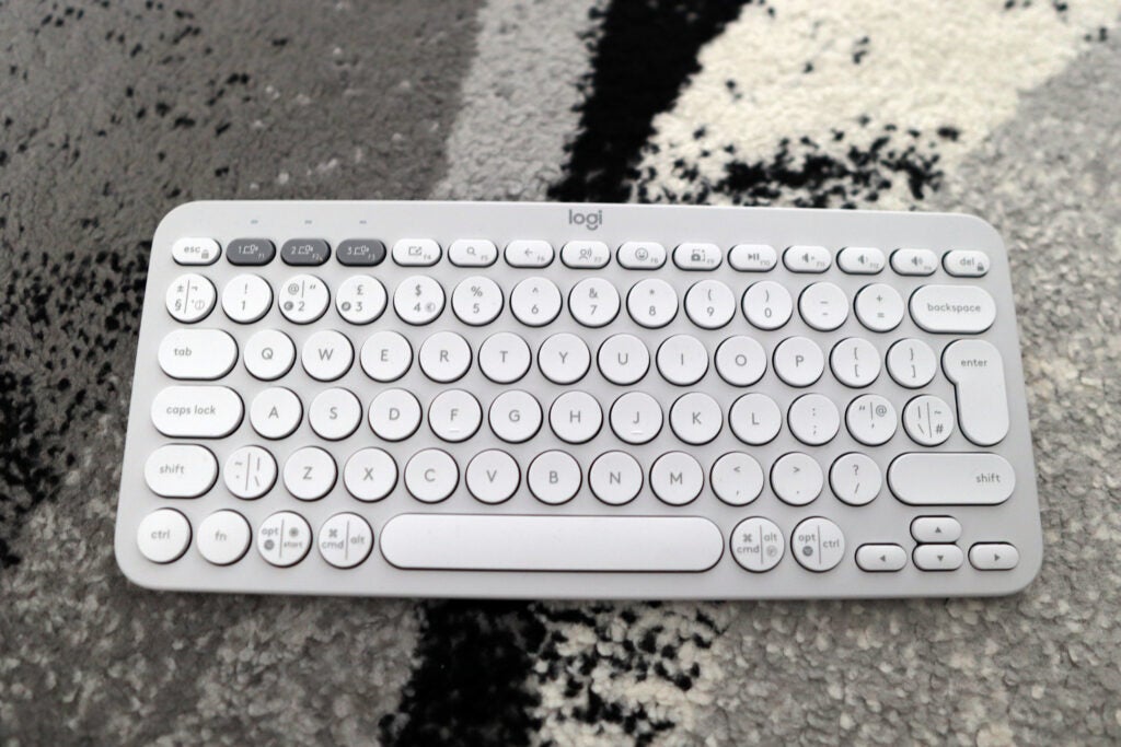 Avant - Logitech Pebble Keys 2 K380s