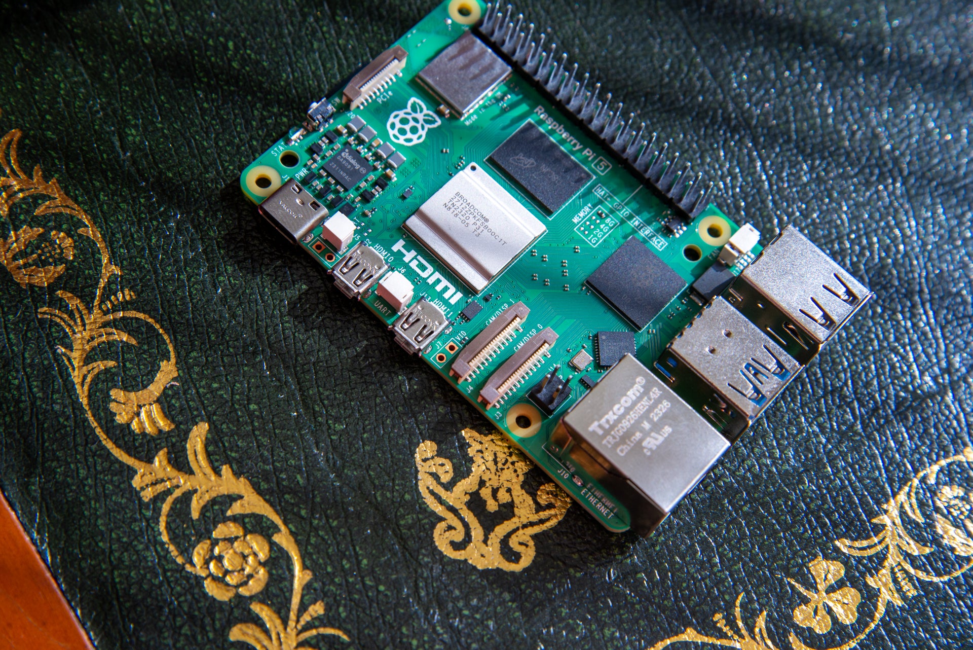 Sorties caméra et écran Raspberry Pi 5