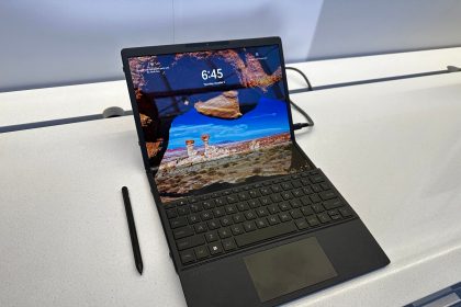 1696612372 Premieres impressions examen du HP Spectre Fold