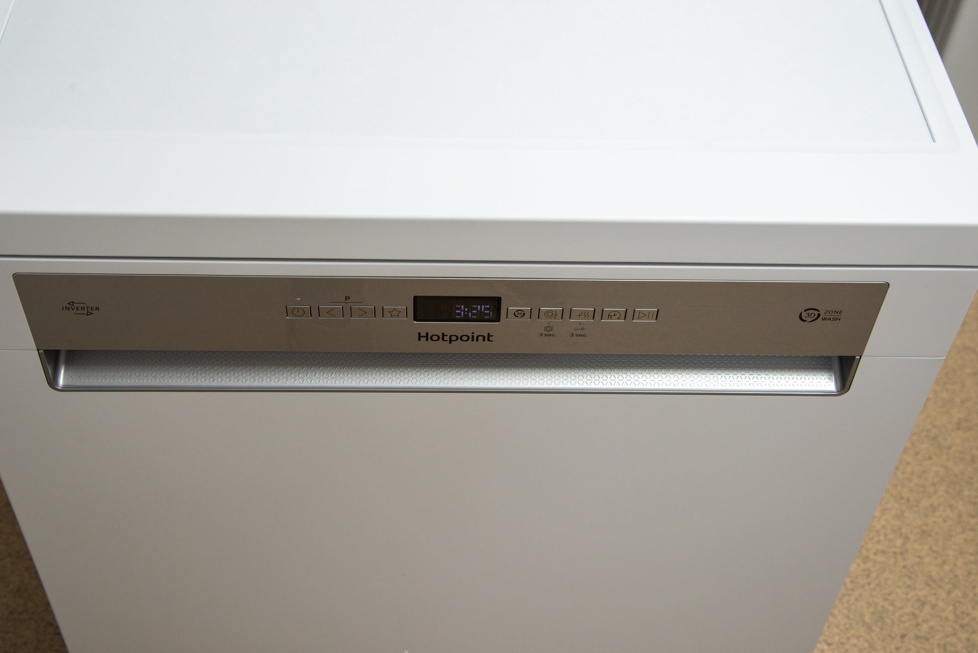 1697548402 Examen du Hotpoint HF7HP33UK
