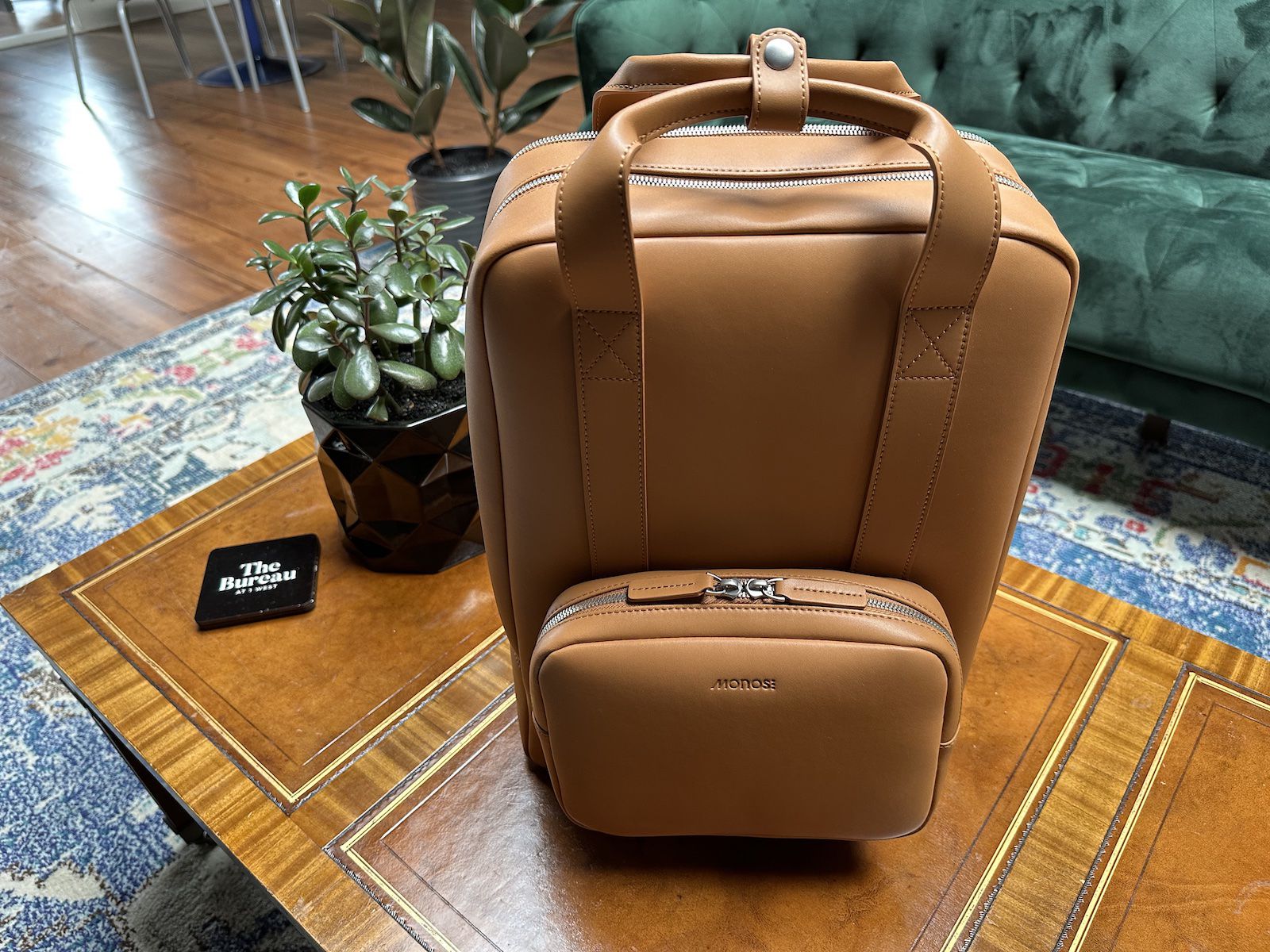1697665013 Critique le sac a dos Metro de Monos comprend un