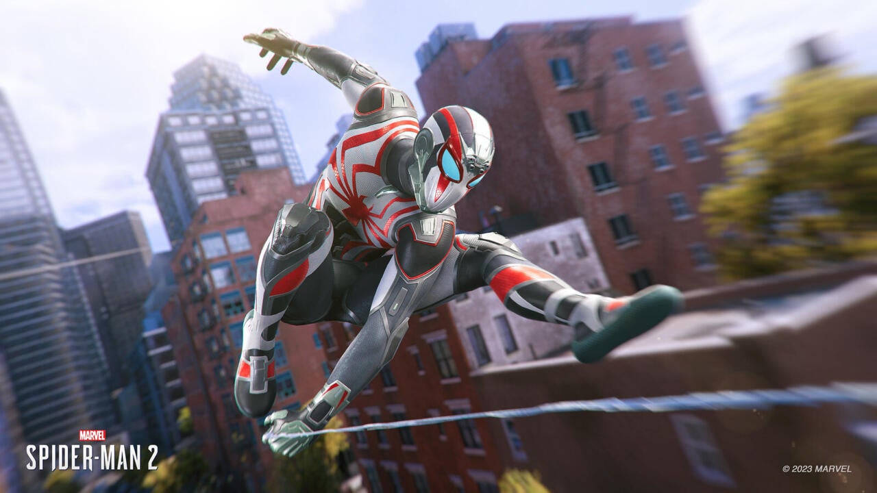 1698062452 509 Marvels Spider Man 2 Deluxe Edition vs Standard Edition