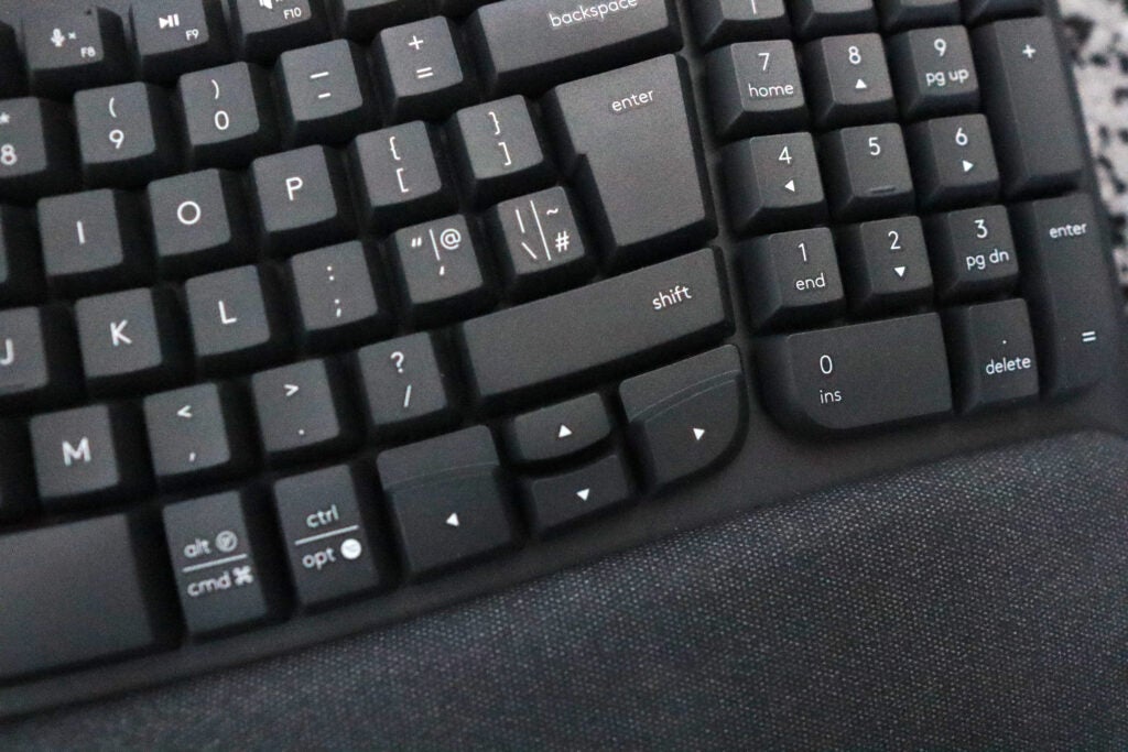 Touches fléchées - Logitech Wave Keys