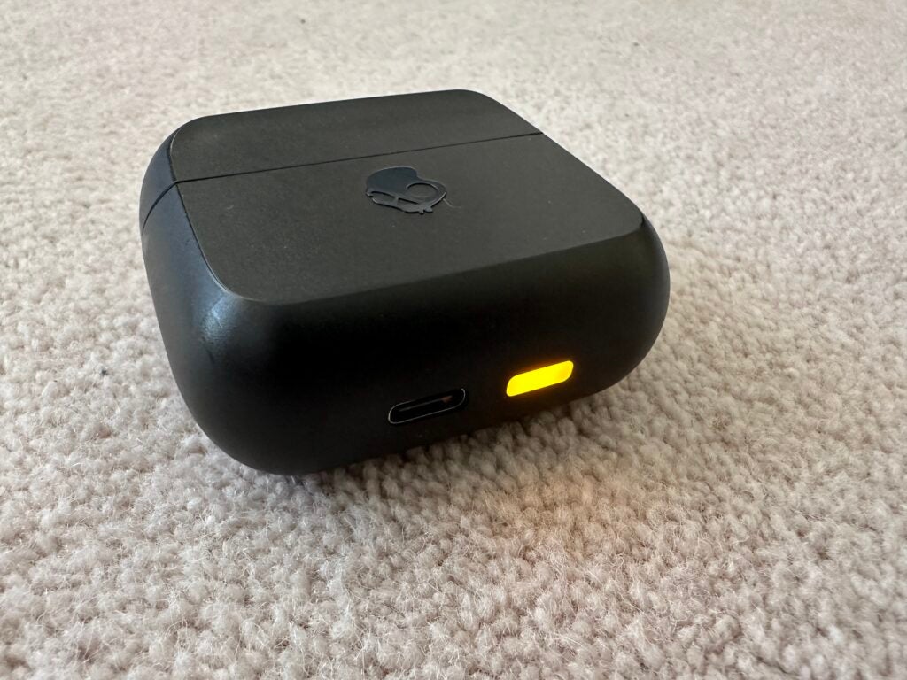 Étui de chargement Skullcandy Mod