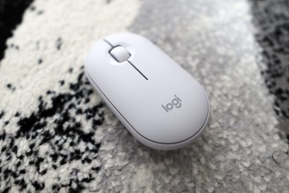 1699491656 Examen de la souris Logitech Pebble 2 M350s