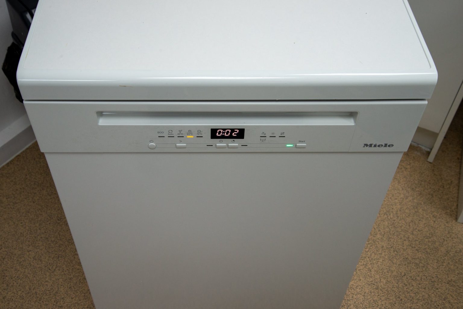 1700641518 Examen du Miele G 5310 SC Active Plus