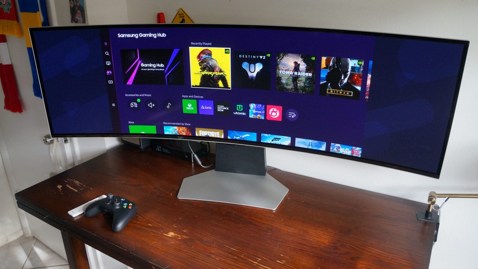 Amazon a reduit de 200 lenorme moniteur de jeu OLED