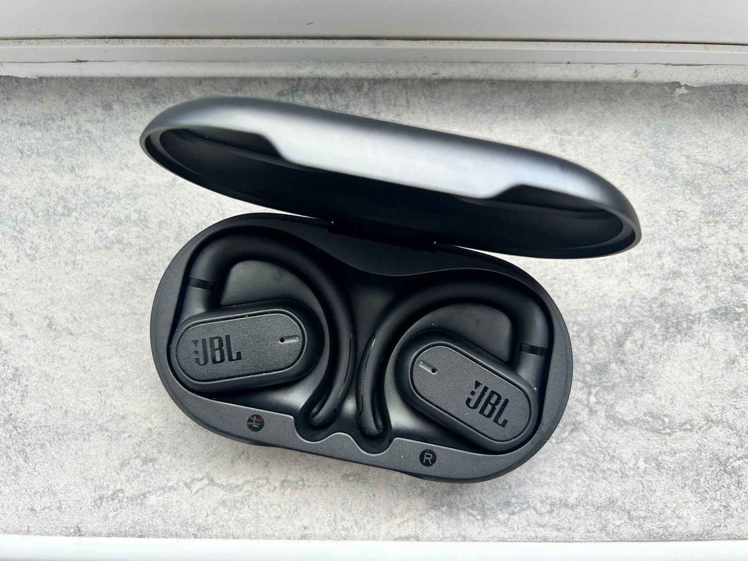 1701427744 Examen du sens JBL Soundgear