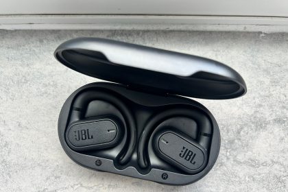1701427744 Examen du sens JBL Soundgear