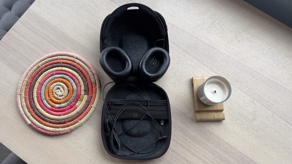 Mallette de transport Poly Voyager Surround 80 UC