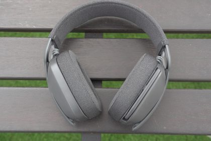 1701912337 Examen sans fil de Logitech Zone Vibe