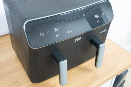 1702458772 Examen de la friteuse a air double zone Beko ExpertFry