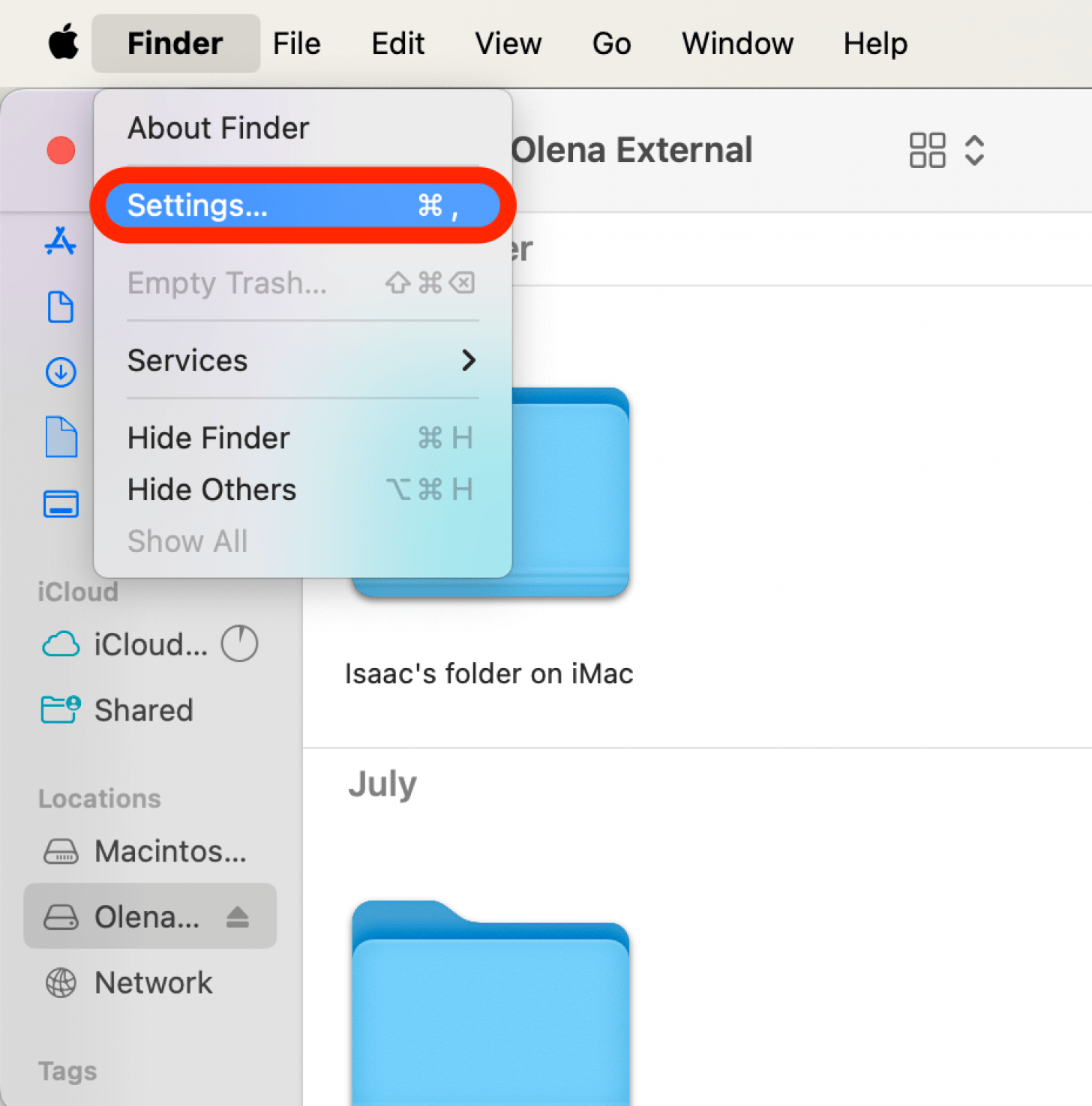 Si vous ne voyez pas le dossier Images comme option dans le dossier Accueil, ouvrez le Finder puis cliquez sur Finder dans la barre de menu et cliquez sur Paramètres.