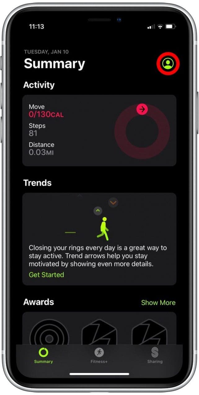 Appuyez sur l'icône de votre profil dans le coin supérieur droit. Voici comment modifier les objectifs de remise en forme sur iPhone.