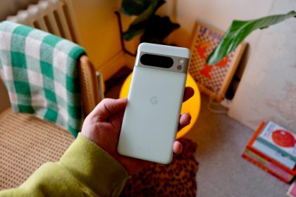 1706629777 En images la nouvelle teinte Pixel 8 Pro Mint de