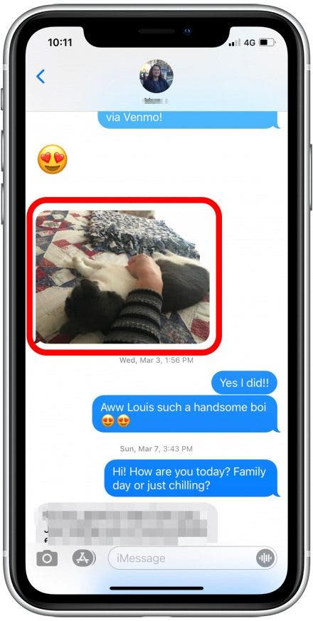 Appuyez et maintenez la photo pour sélectionner l'image dans les messages
