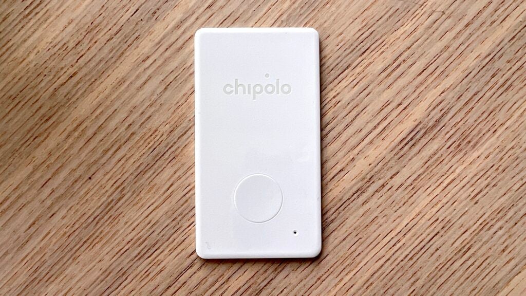 Carte Chipolo sur un bureau