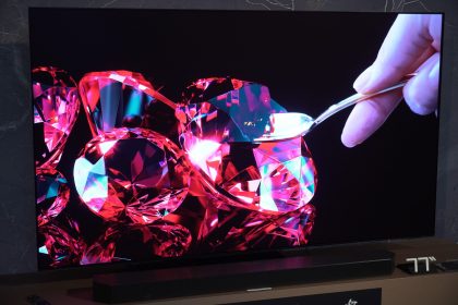 1709197246 Je suis partage sur la technologie OLED S95D Glare Free